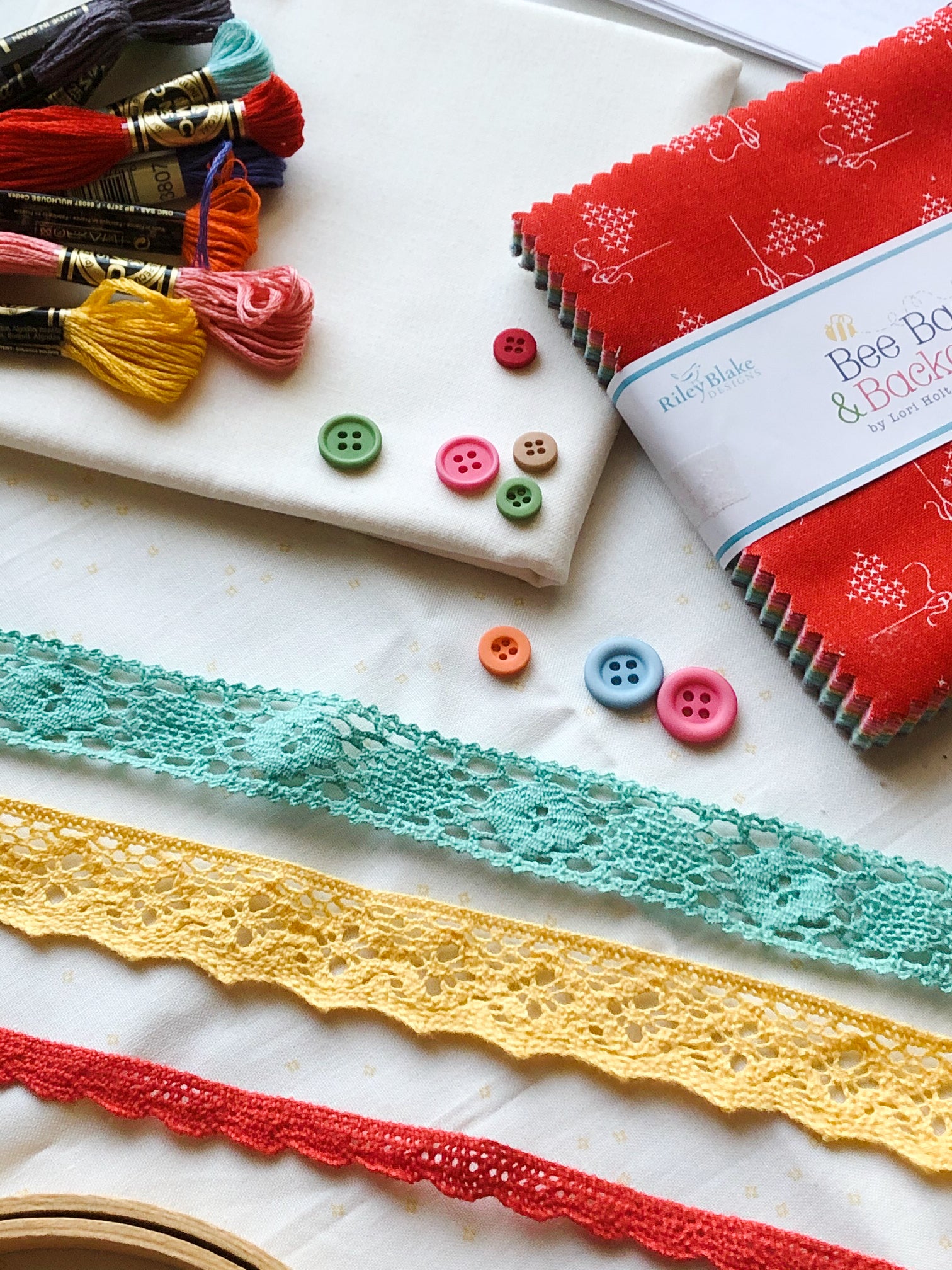 Featherweight Embroidery: Part 5 ~ Lori Holt Happy Colors