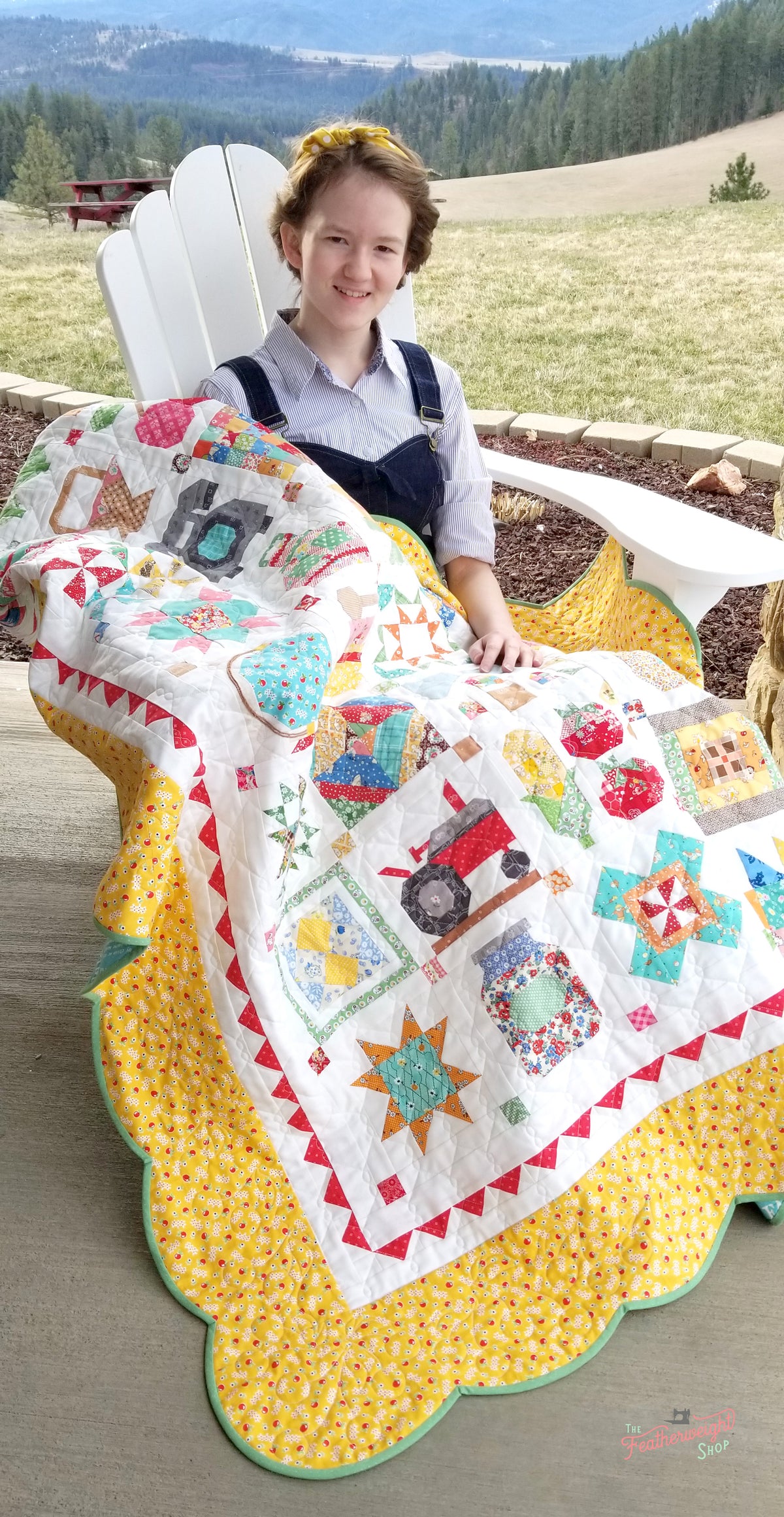 Farm Girl Vintage Finished Quilt + BONUS! Scalloped Border Step-by 
