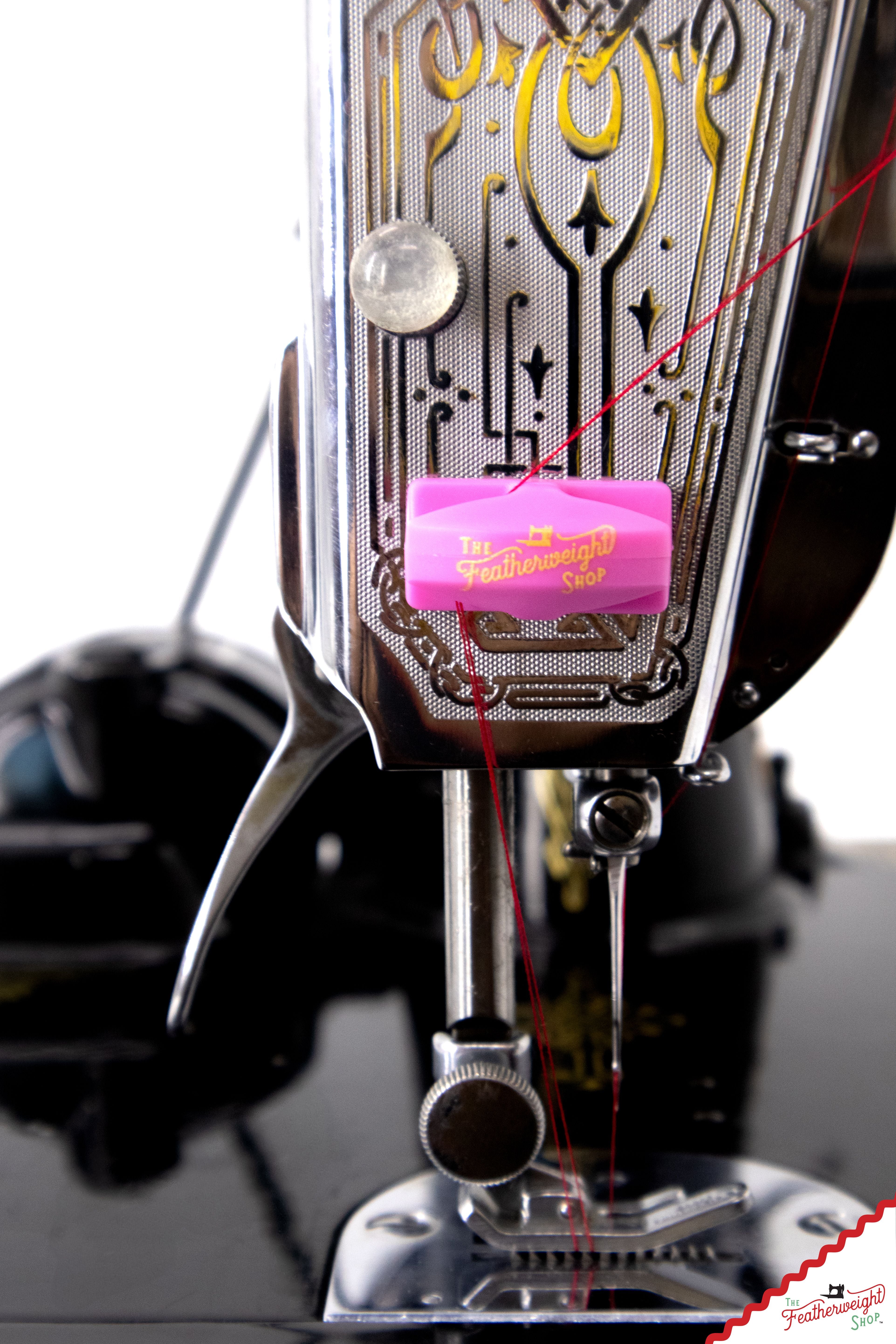 Thread Cutterz - PINK Featherweight Shop Edition