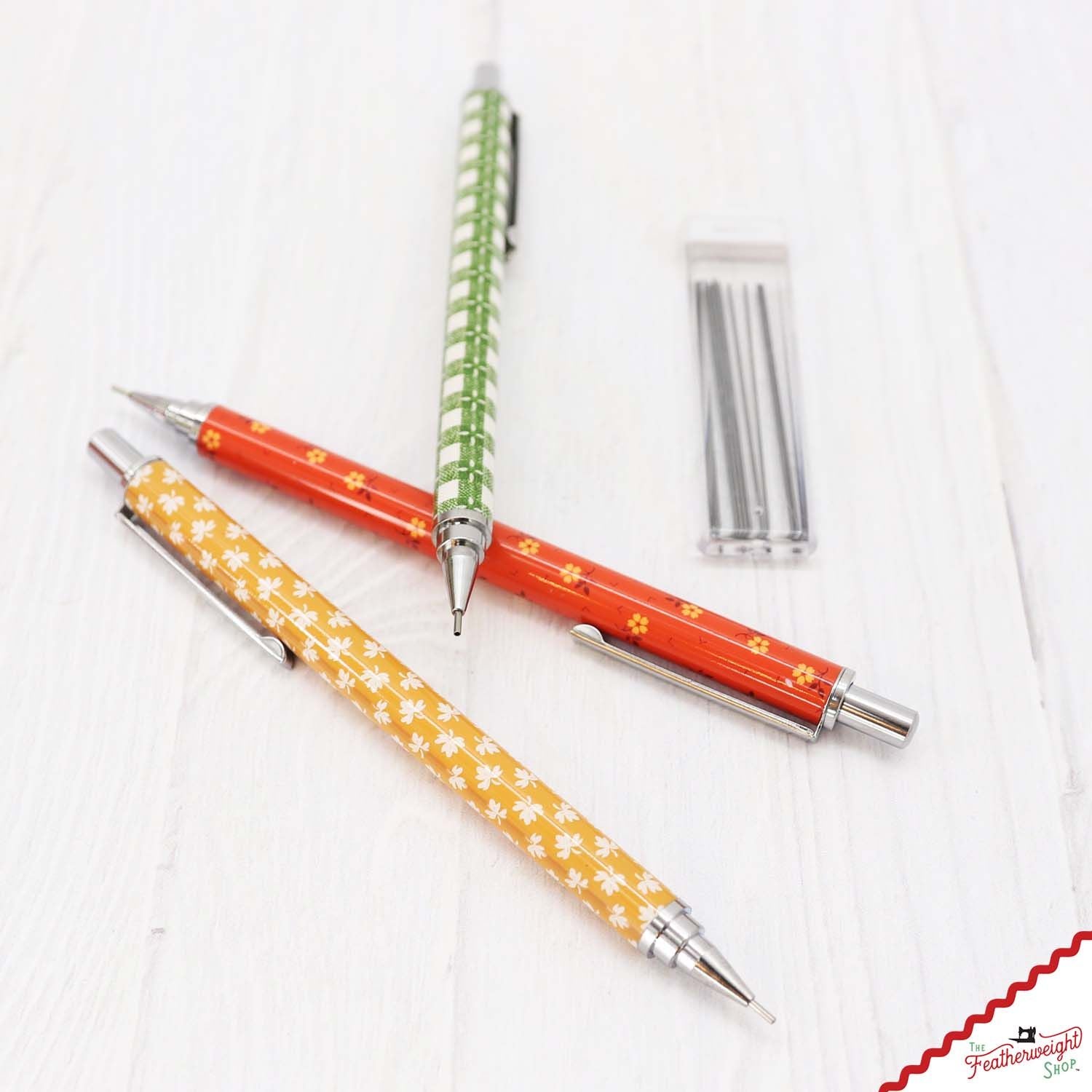 Mechanical Pencil Set BUSY BEE by Lori Holt (Set of 3) - BAKED WITH LOVE