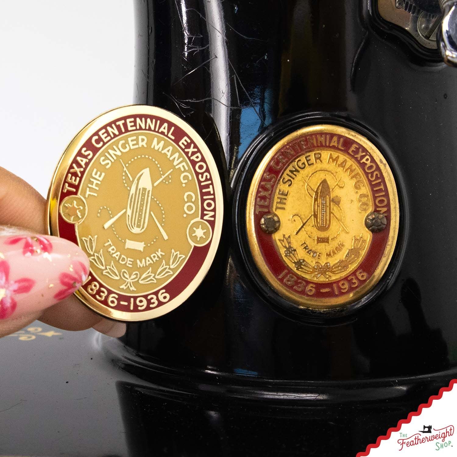 LAPEL Pin - Featherweight Badge Texas Centennial