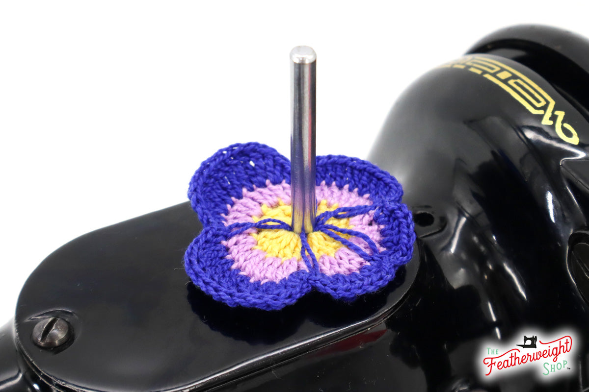 Spool Pin Doily - Pansy Flower
