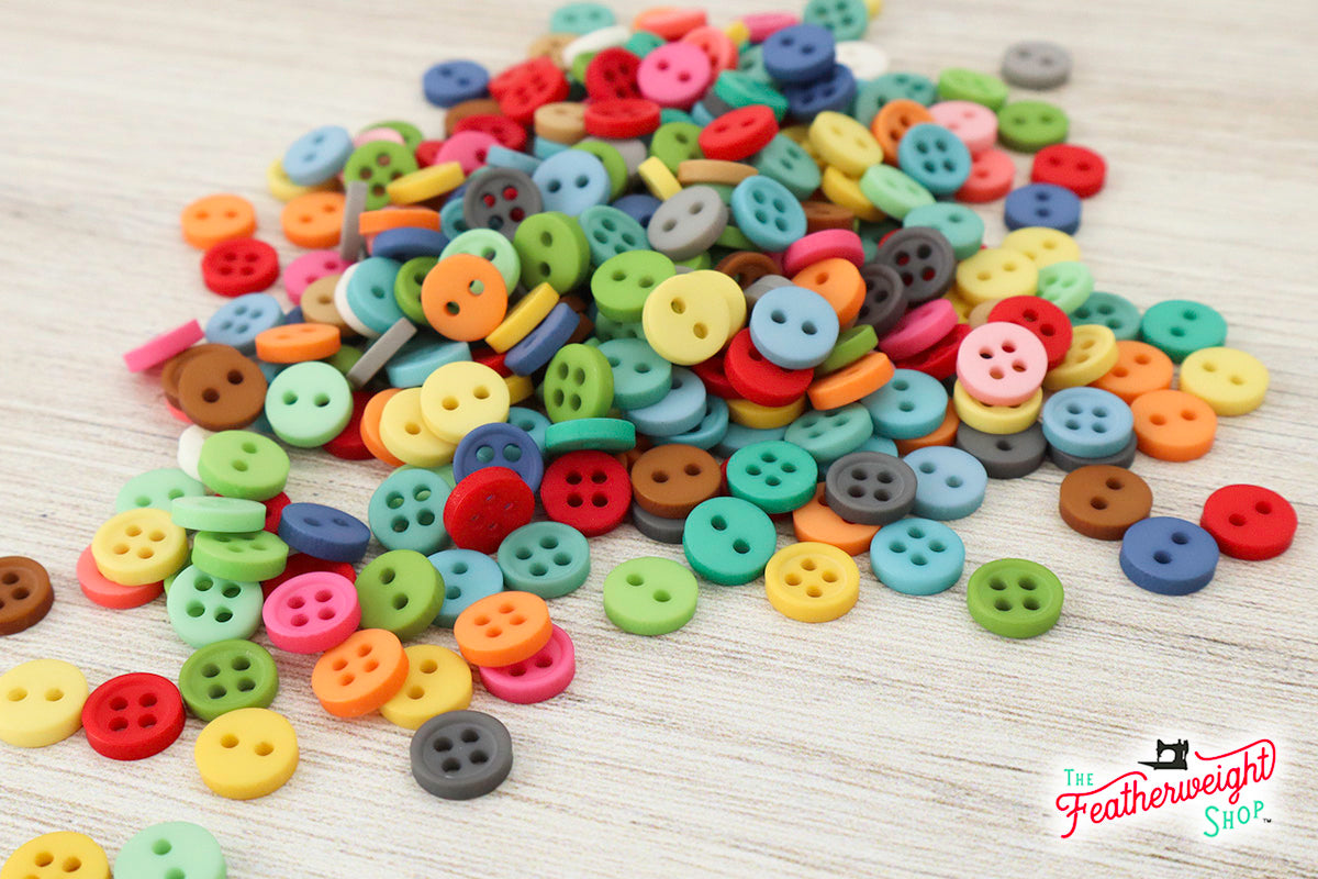 Buttons, 1/4" Cute Little Button Packet of 300 by Lori Holt