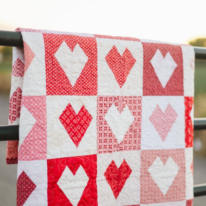 Heart Quilt Papers to Sew, 10-inch by Lori Holt