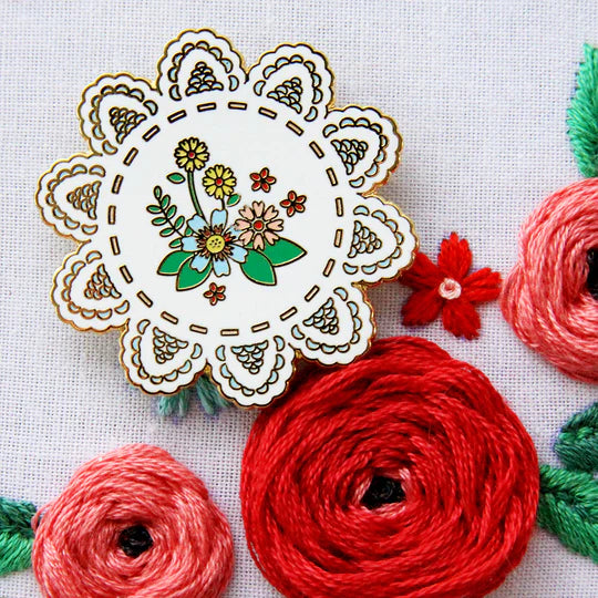 Needle Minder, VINTAGE FLORAL DOILY by Flamingo Toes