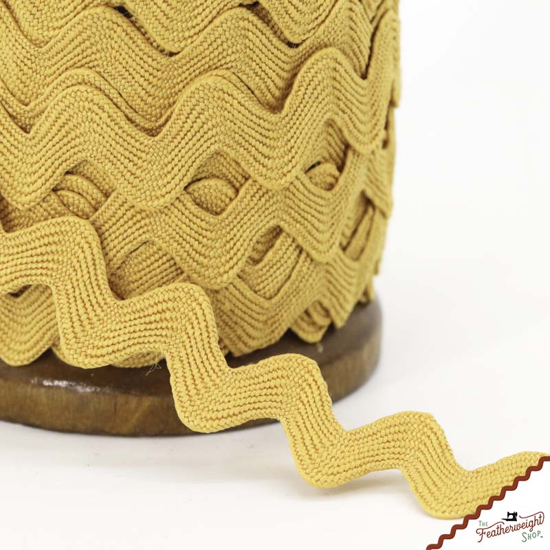 5/8" Inch MARIGOLD Vintage Trim Large RIC RAC by Lori Holt (by the yard)