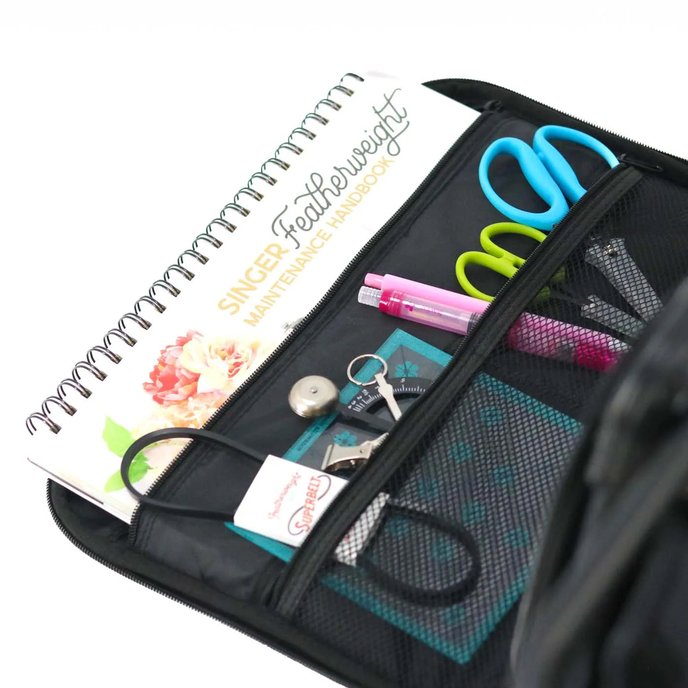 BAG, Featherweight Flyer Rolling Tote by Tutto fits Singer Featherweight 221 & 222