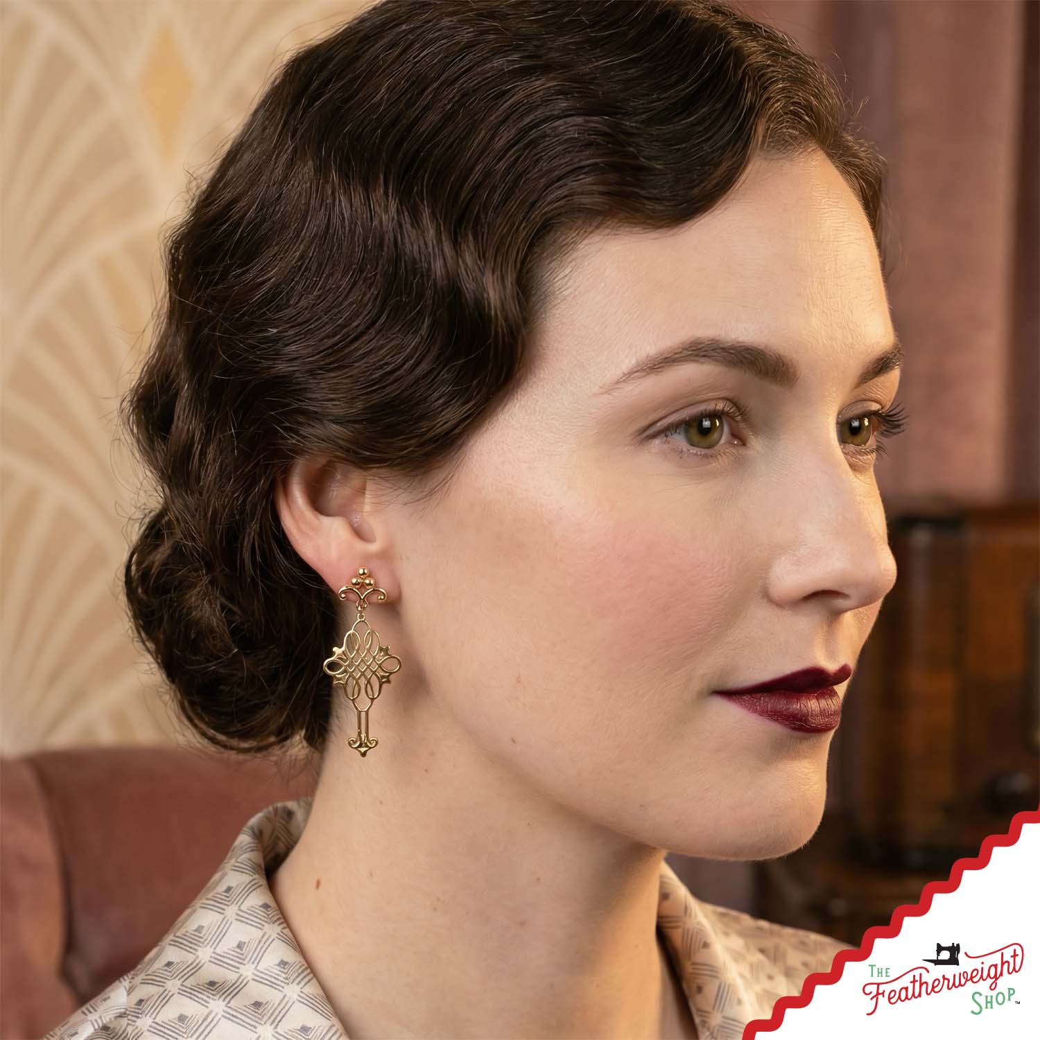 Jewelry, Singer Featherweight CELTIC KNOT Gold, EARRINGS