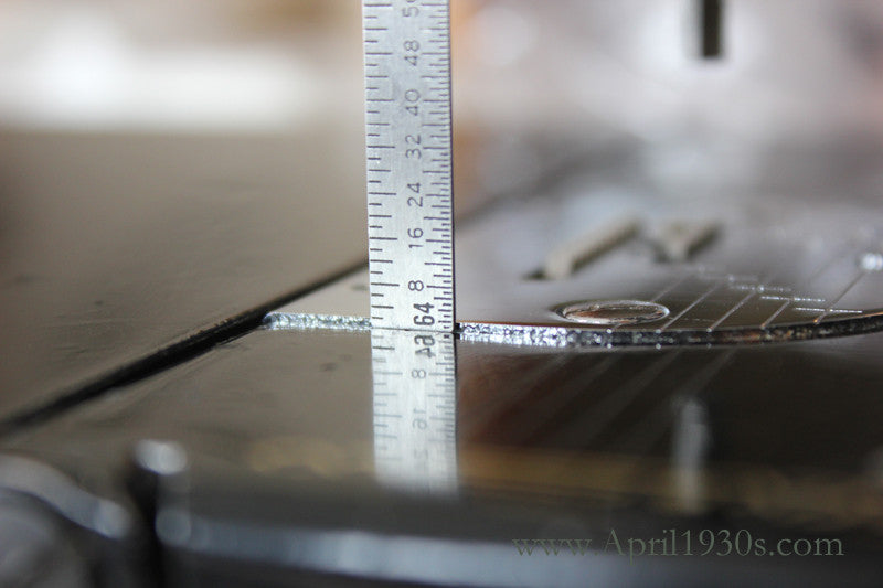 Throat / Needle Plate, Graduated (Textured Chrome) - Singer Featherweight Model 221