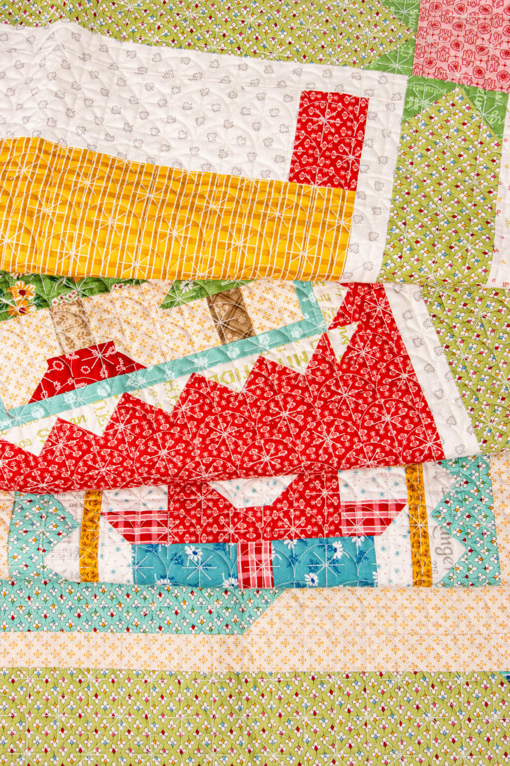 PATTERN, Chapel Christmas Stocking Quilt Seeds ~ No. 5 Block by Lori Holt