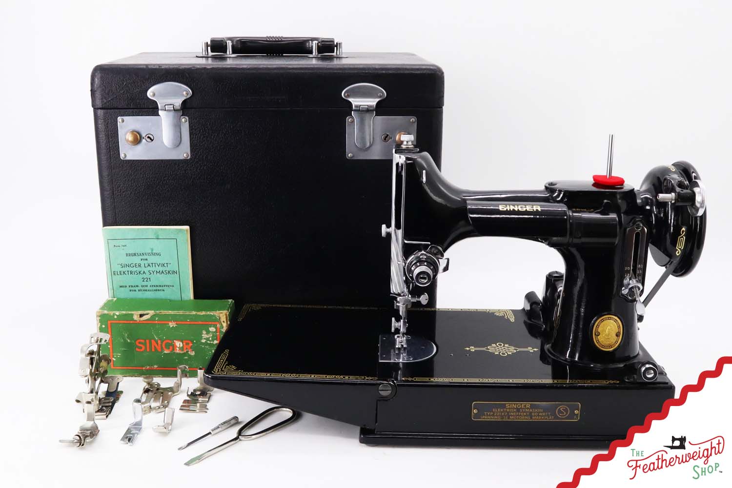 Singer Featherweight Swedish 221K Sewing Machine, EH2399**