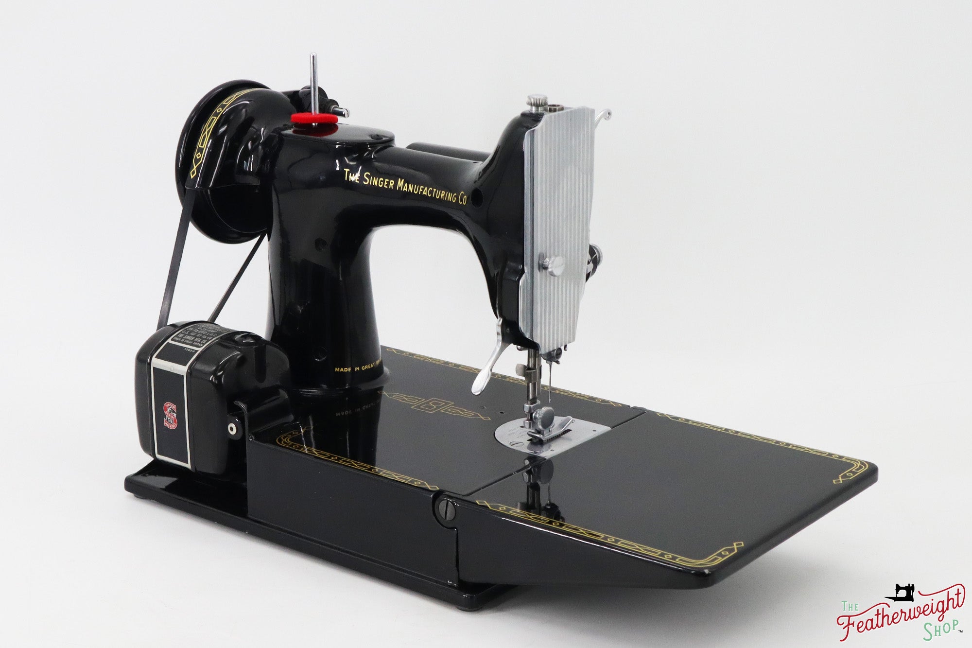 Singer Featherweight 221K Sewing Machine, 1957 - EM0166**