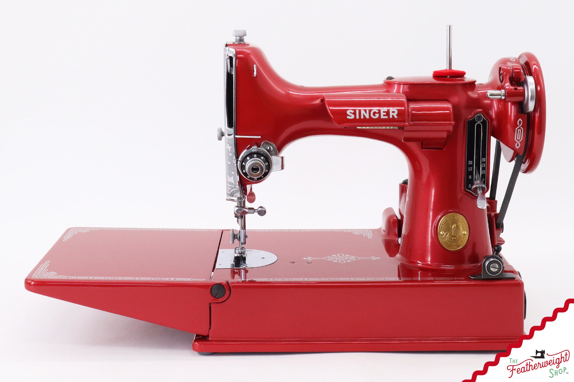 Singer Featherweight 221 AG823*** - Fully Restored in Cany Apple Red
