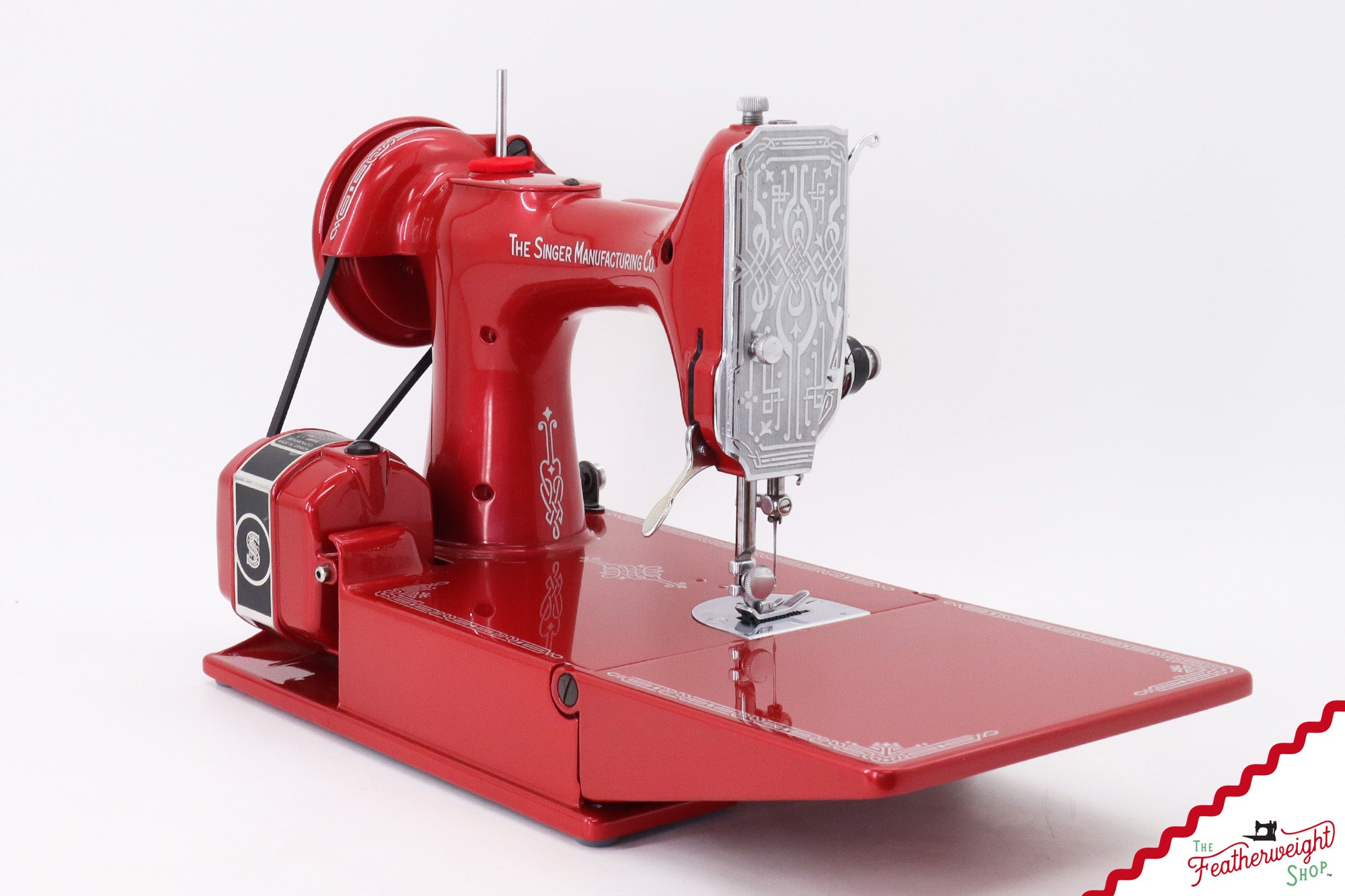 Singer Featherweight 221 AG823*** - Fully Restored in Cany Apple Red