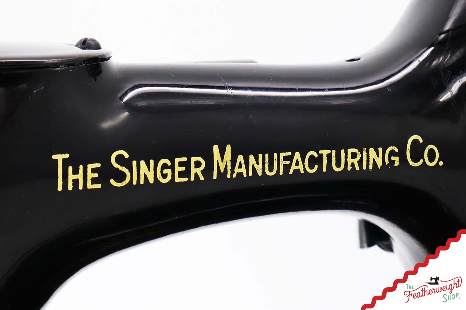 Singer Featherweight 221 Sewing Machine, Centennial: AK097***