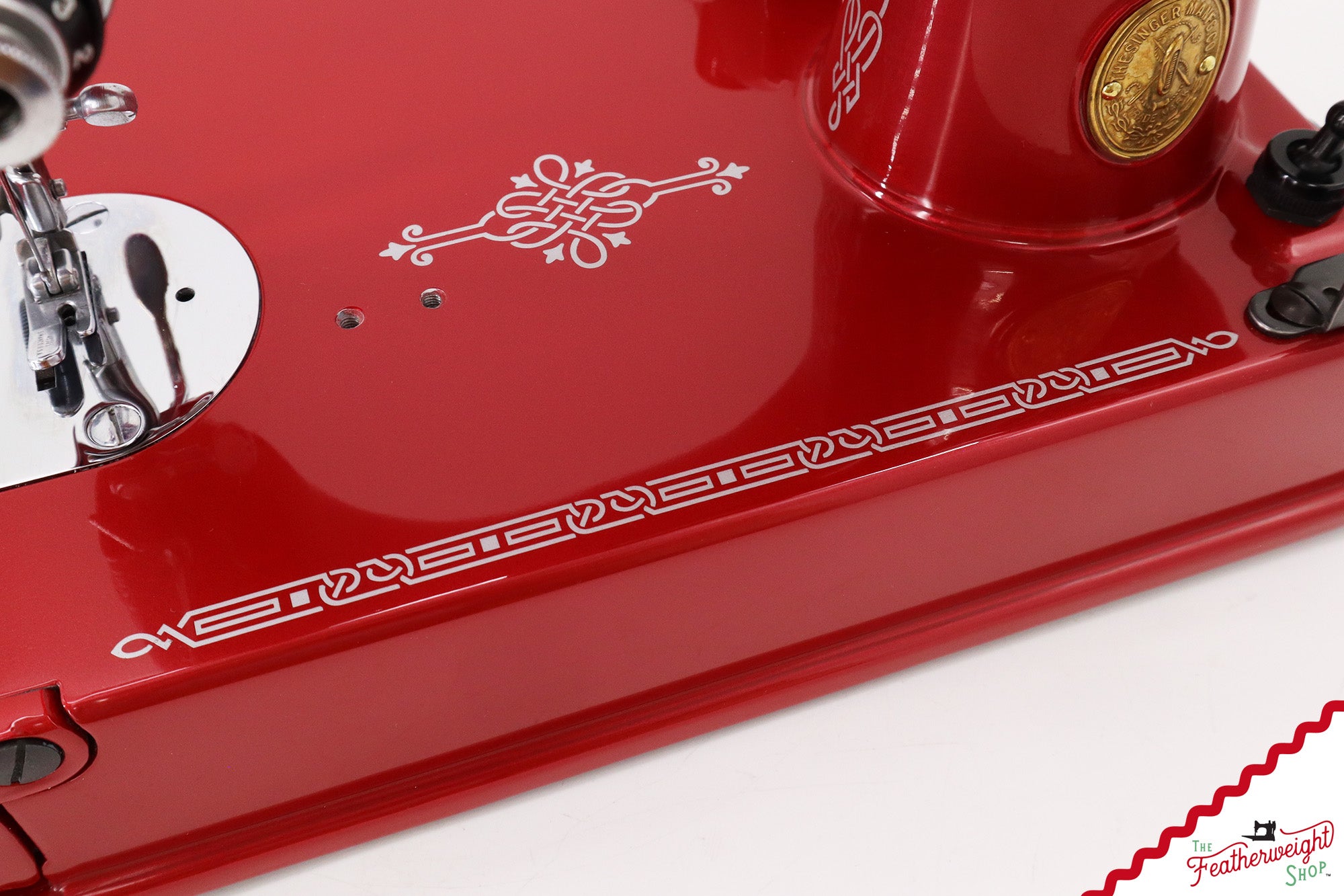 Singer Featherweight 221 AG823*** - Fully Restored in Cany Apple Red