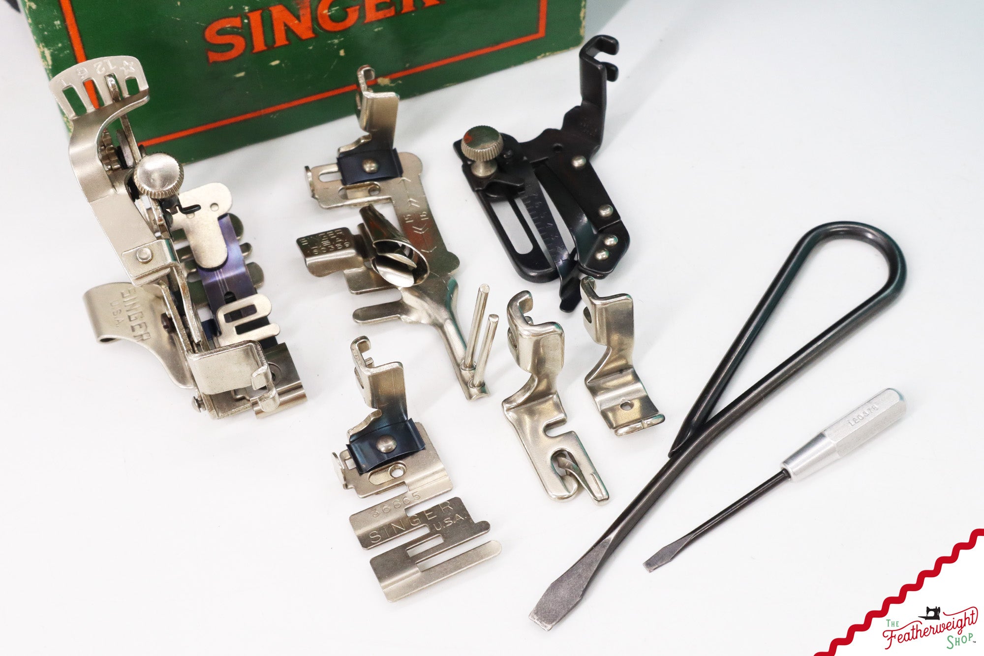 Singer Featherweight 221, AM781*** - Fully Restored in Tiffany Blue