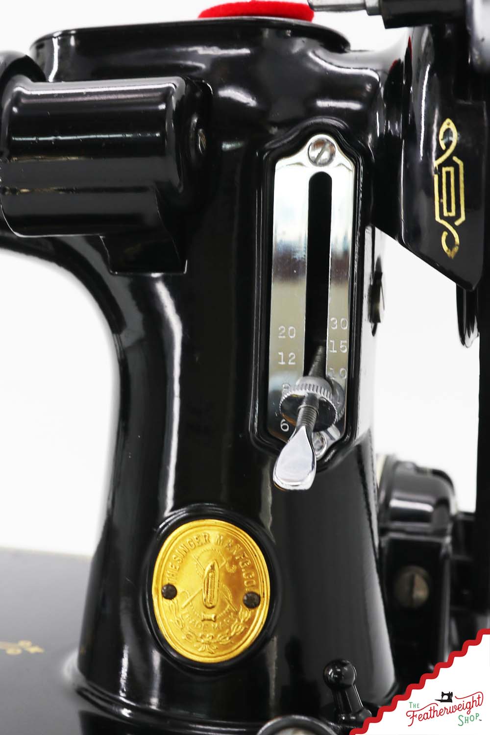Singer Featherweight 221 Sewing Machine, AF252*** - 1939