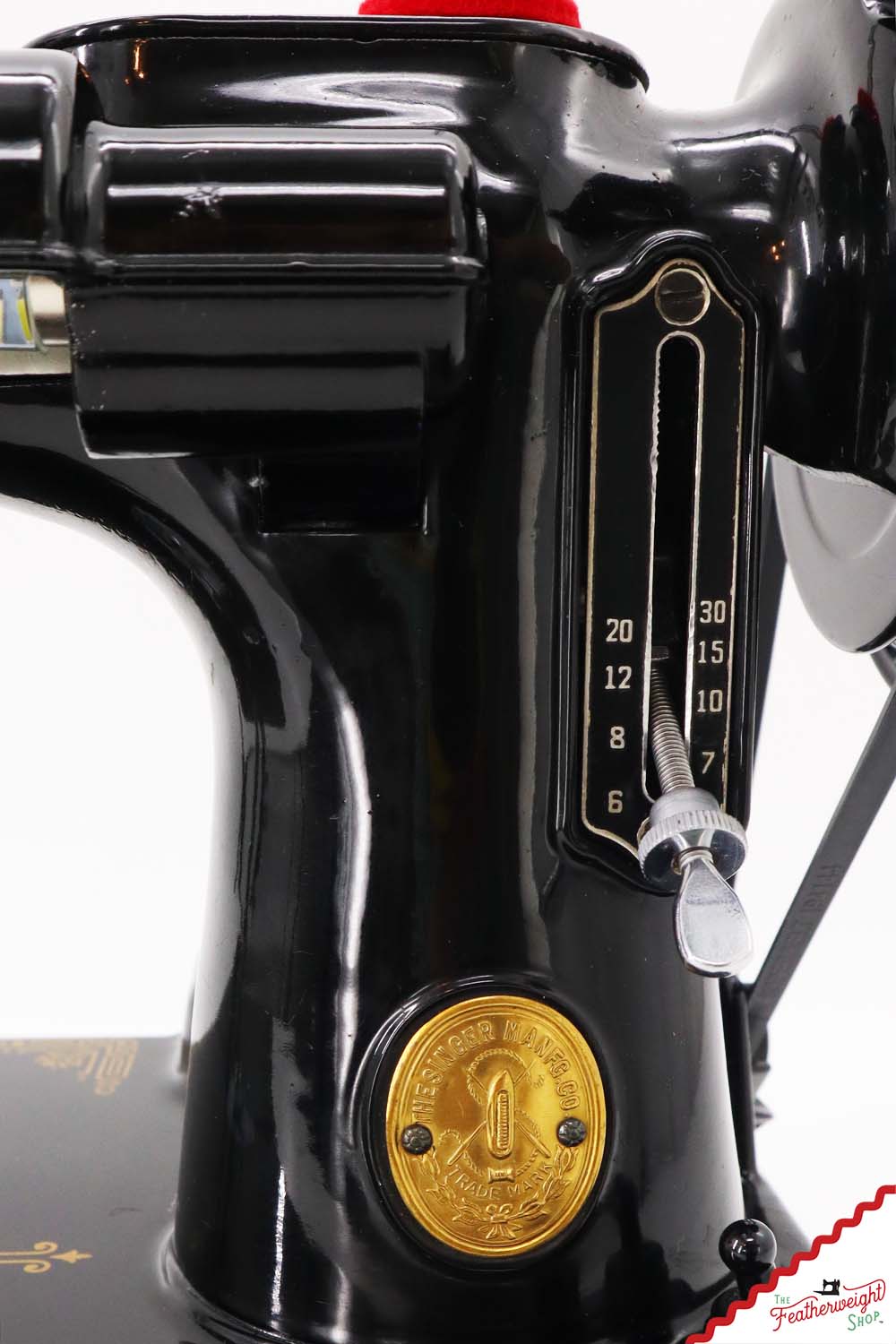 Singer Featherweight 221 Sewing Machine, AG979*** - 1947