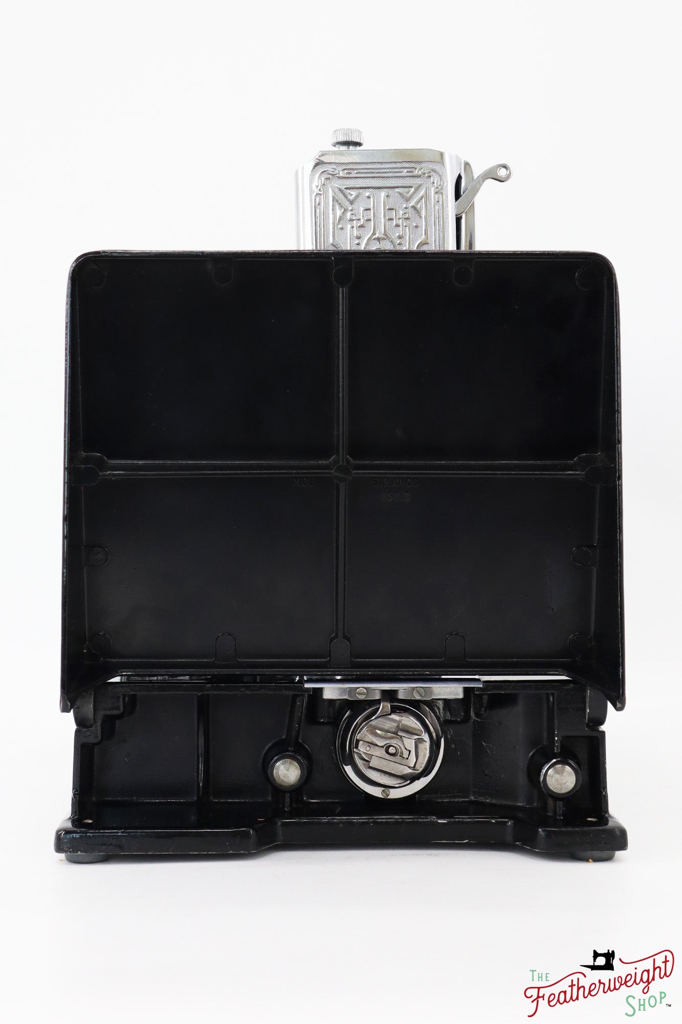 Singer Featherweight 221K Sewing Machine, EE858*** - 1948