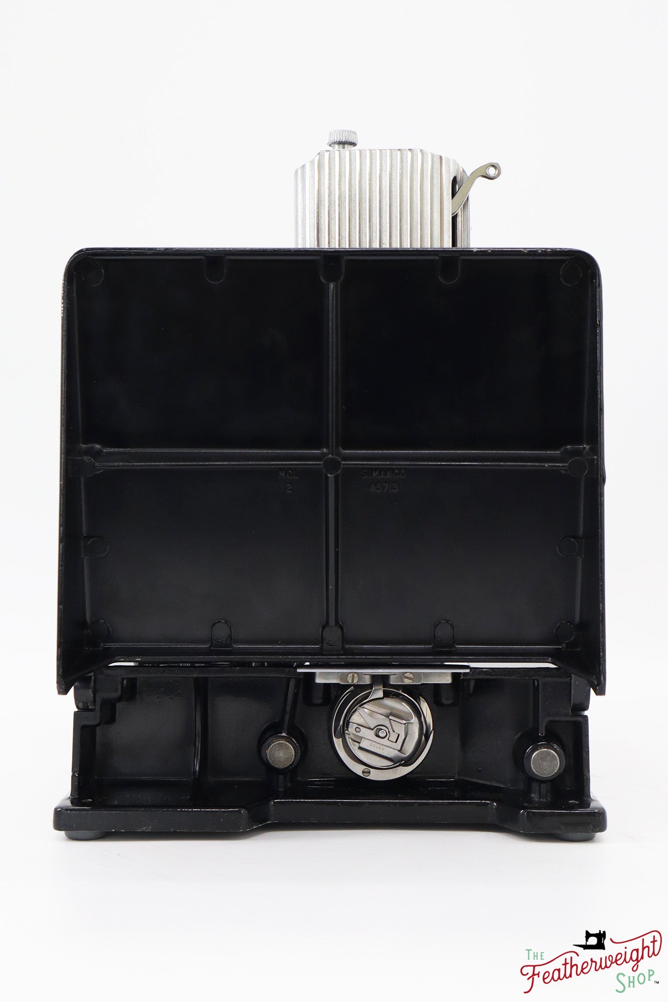 Singer Featherweight Swedish 221K Sewing Machine, EH0030**