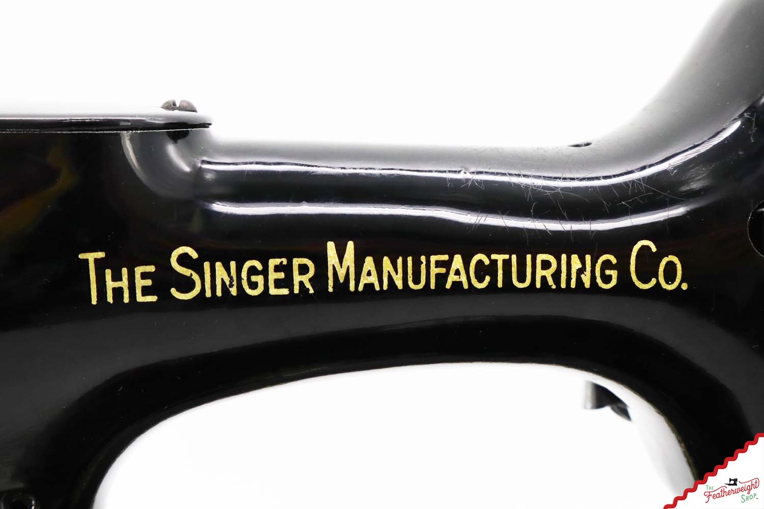 Singer Featherweight 221 Sewing Machine, AH222*** - 1947