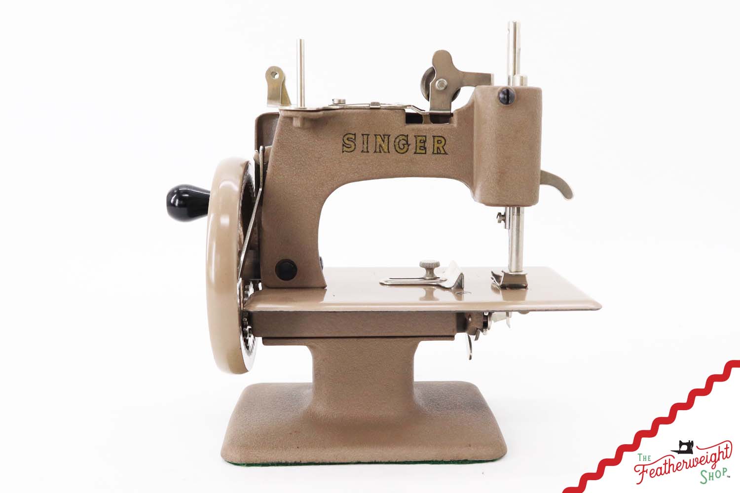 Singer Sewhandy Model 20 - Wrinkle / Warm Taupe, Complete Set! April 2026