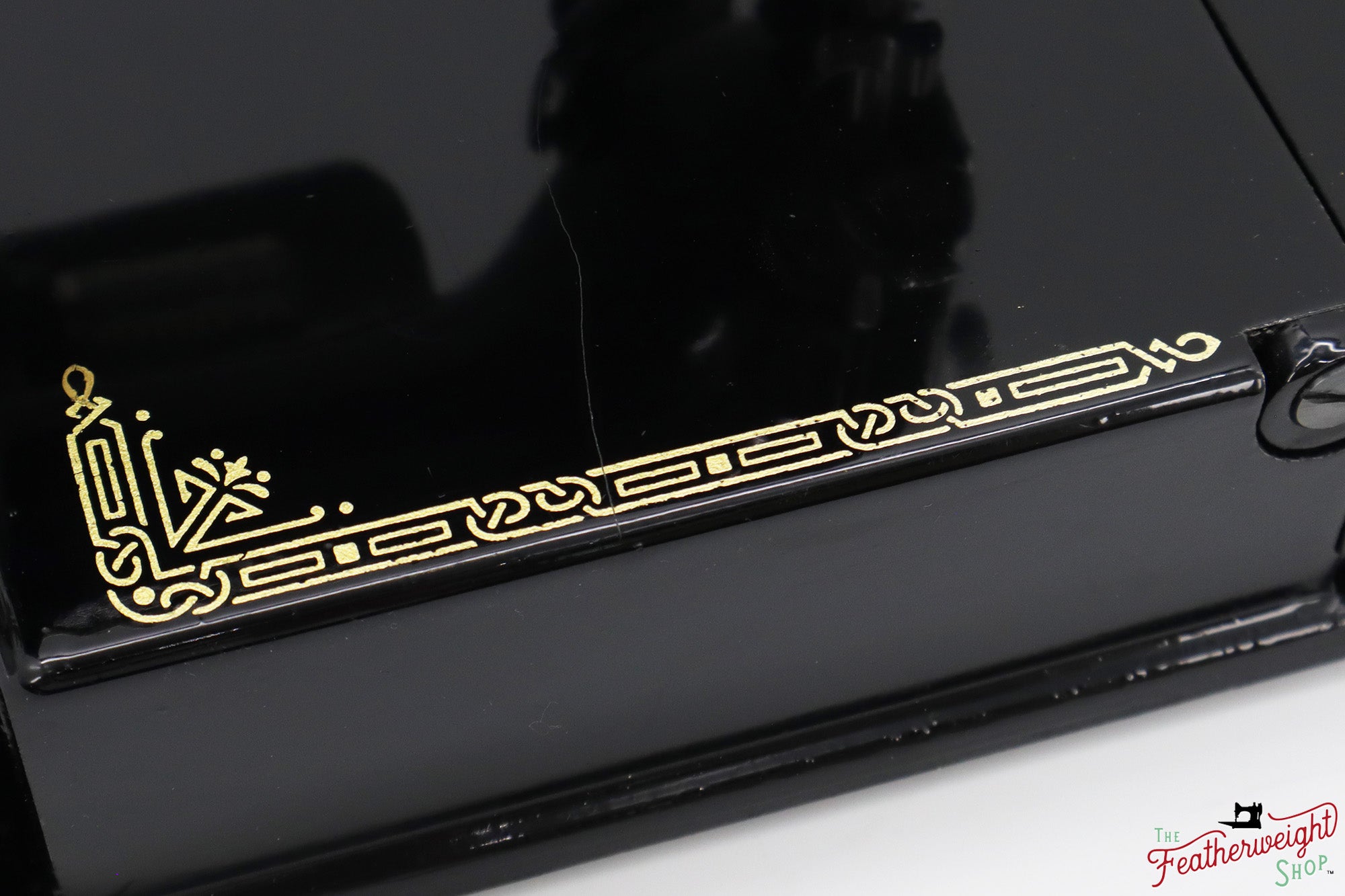 Singer Featherweight Swedish 221K Sewing Machine, EH0030**