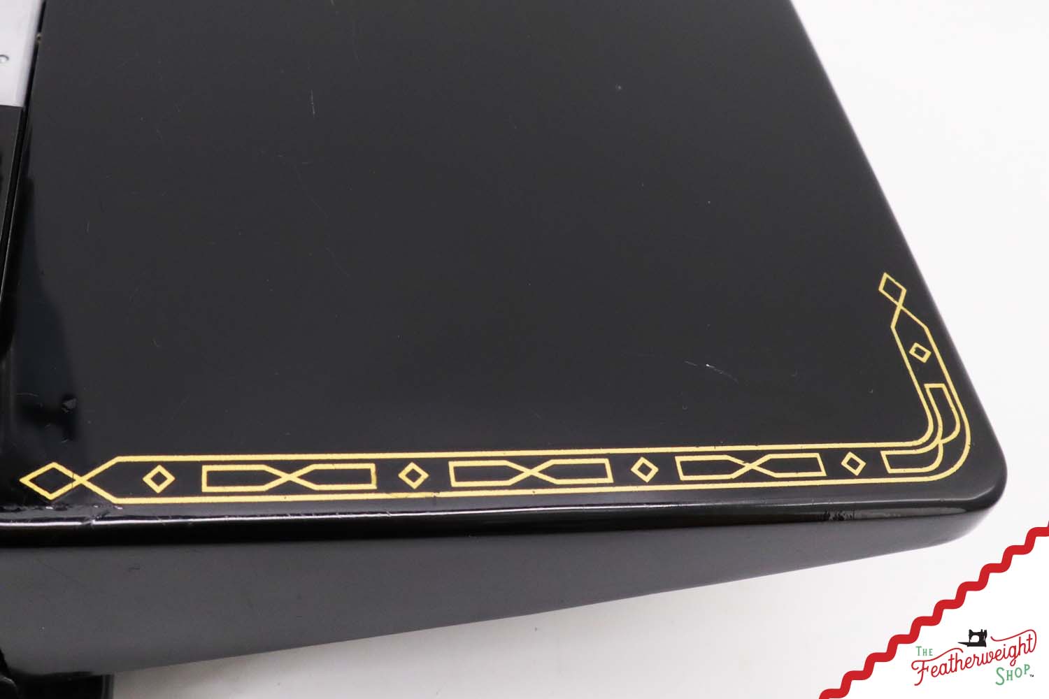 Singer Featherweight 221 Sewing Machine, AM695*** - 1957