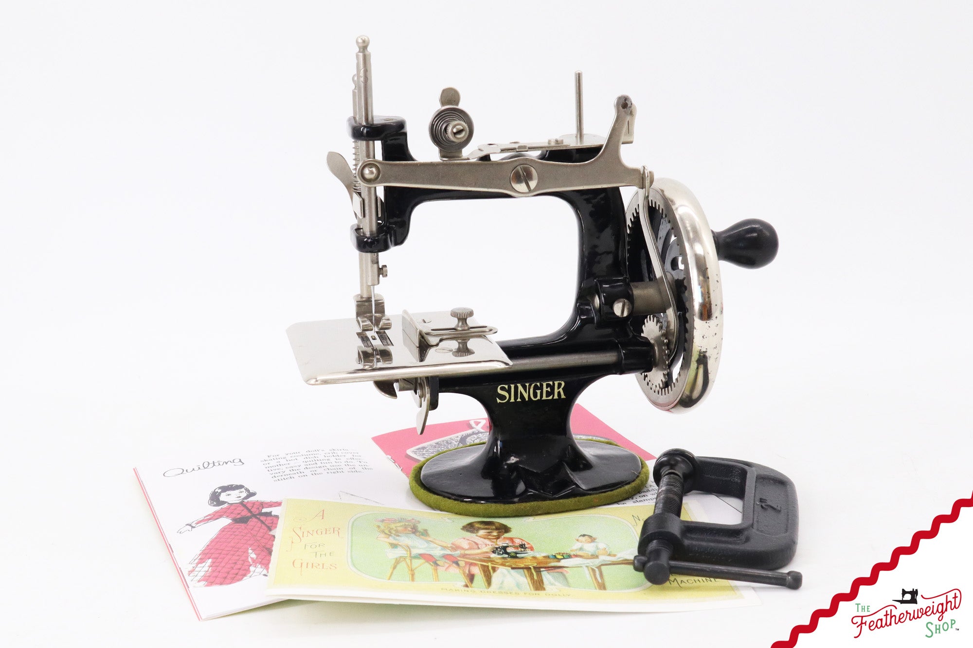 Singer Sewhandy Model 20, Black - September 2025, Faire