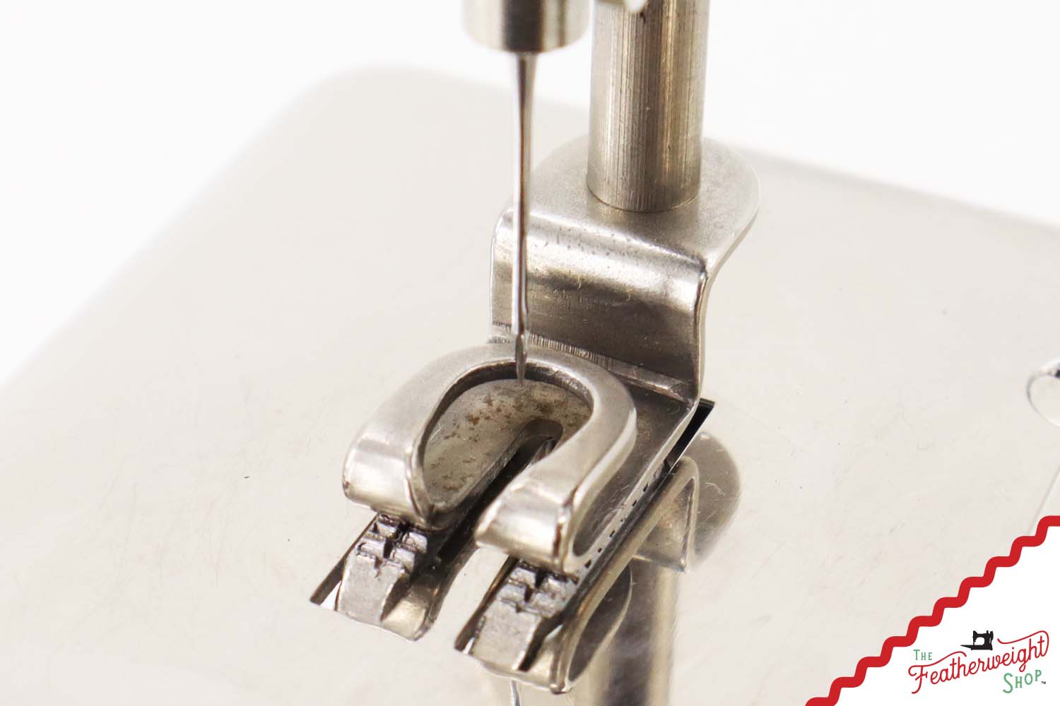 Singer Sewhandy Model 20 - Black - Complete French Set - RARE, April 2026