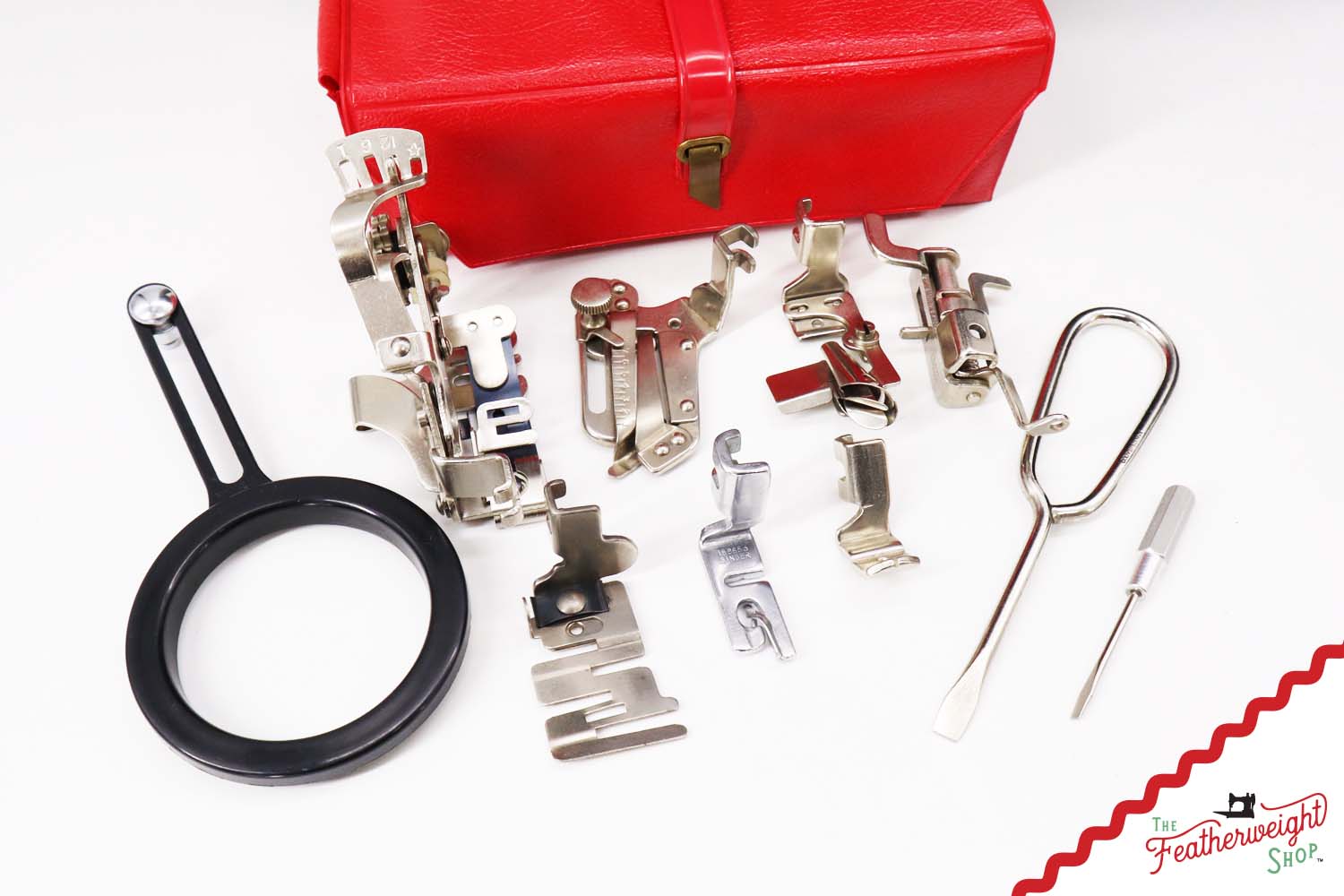 Singer Featherweight 222K Sewing Machine, Red 'S' - ER3172** - 1960