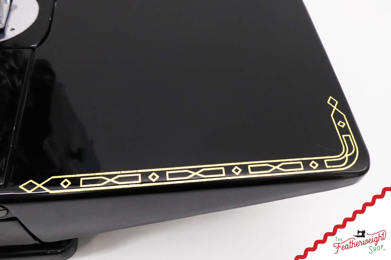 Singer Featherweight 222K Sewing Machine, Red 'S' - ER3172** - 1960