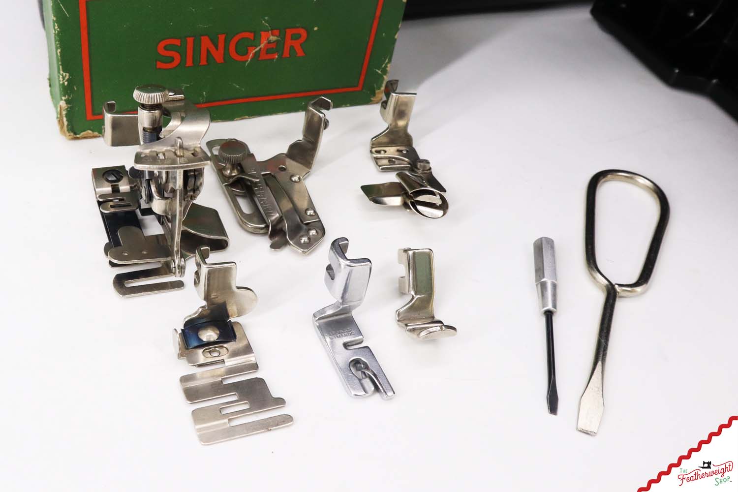 Singer Featherweight 221K Sewing Machine, 1958 - EN235***