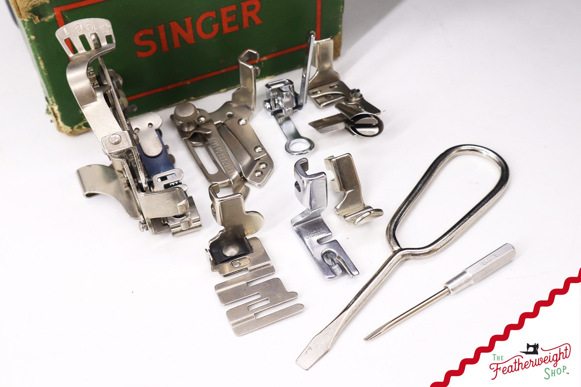 Singer Featherweight 222K Sewing Machine - EJ9129**, 1954