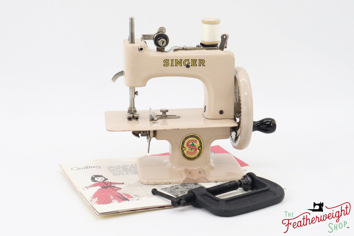 Singer Sewhandy Model 20 Original Pastry RARE The Singer