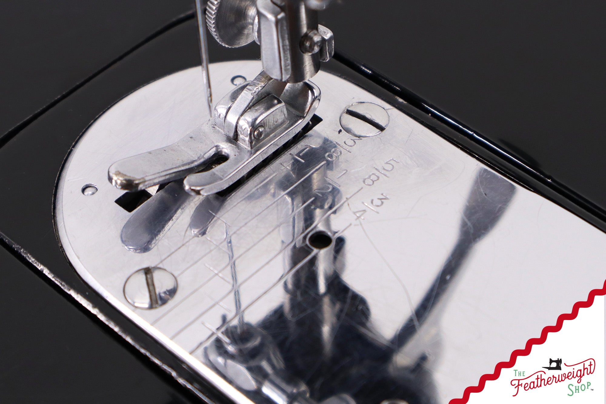Singer Featherweight 222K Sewing Machine - EJ9129**, 1954