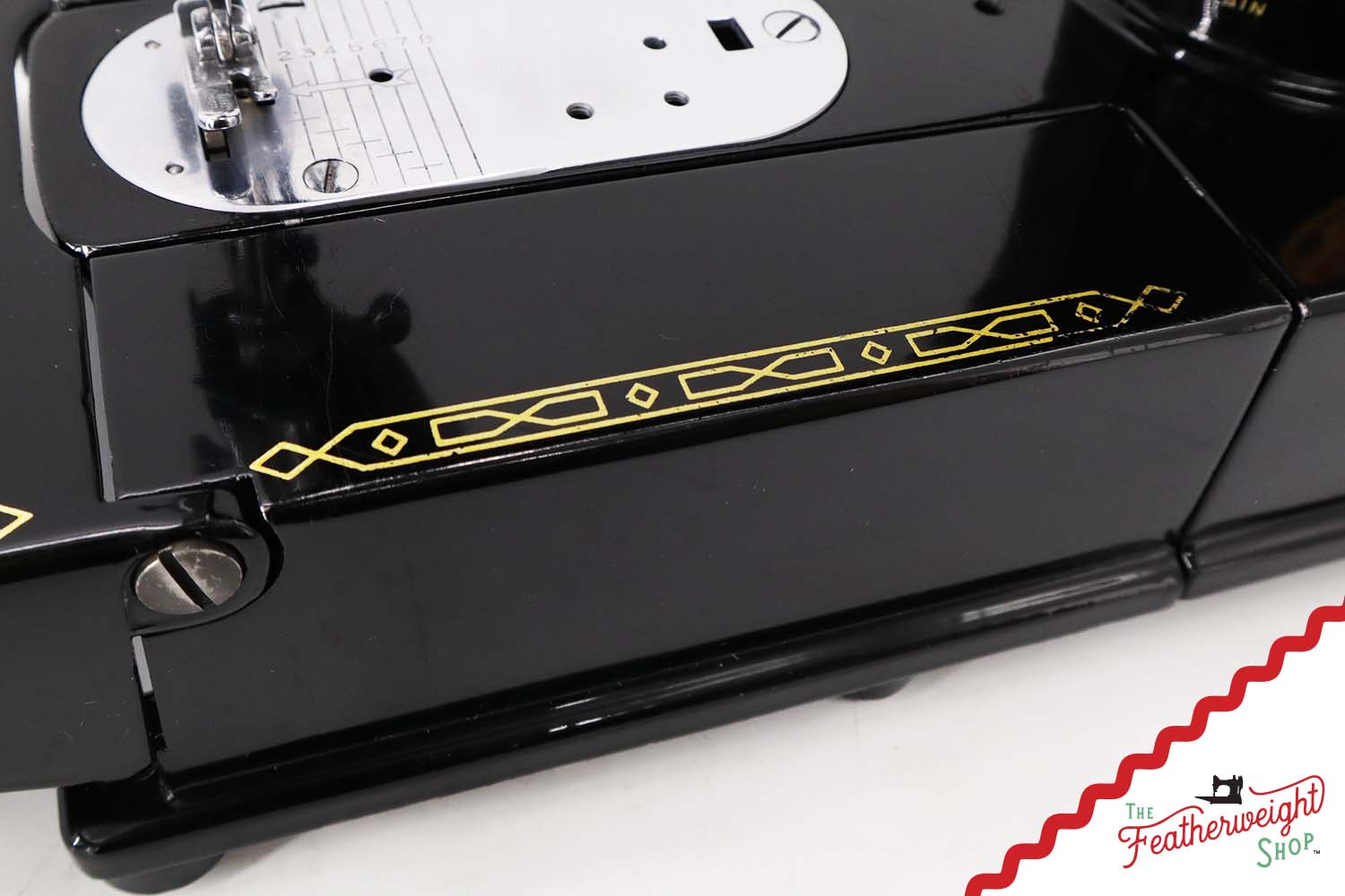 Singer Featherweight 222K Sewing Machine, Red 'S' - EP76078* - 1959