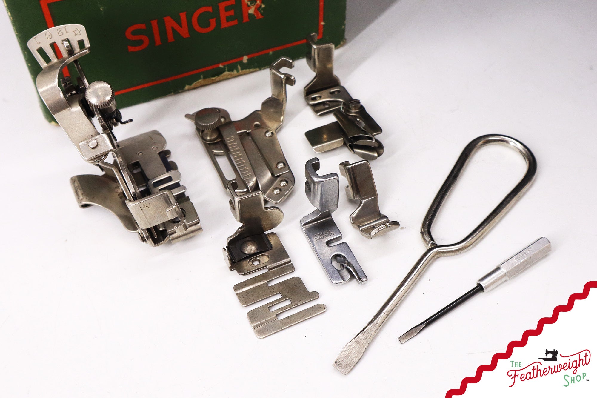 Singer Featherweight 221K Sewing Machine, 1952 - EH2448**