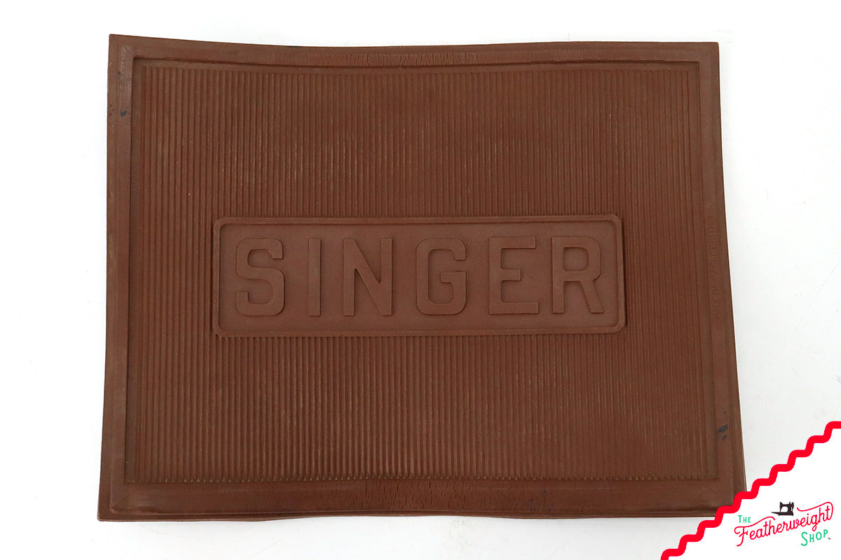 Rubber Table Mat for the Singer Featherweight 221 & 222 (Vintage Original)