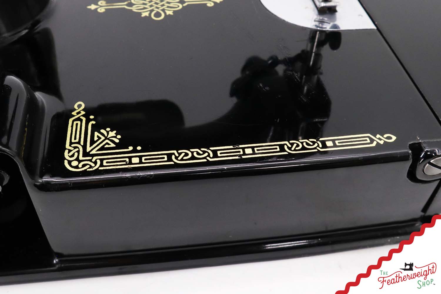 Singer Featherweight 221 Sewing Machine, AK9930** - Quilter's Special!