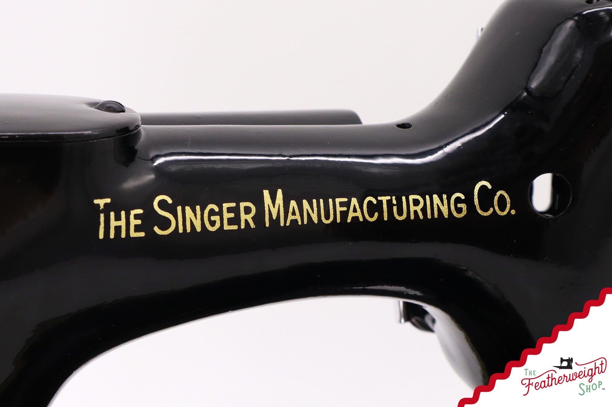Singer Featherweight Swedish 221K Sewing Machine, EH00555*