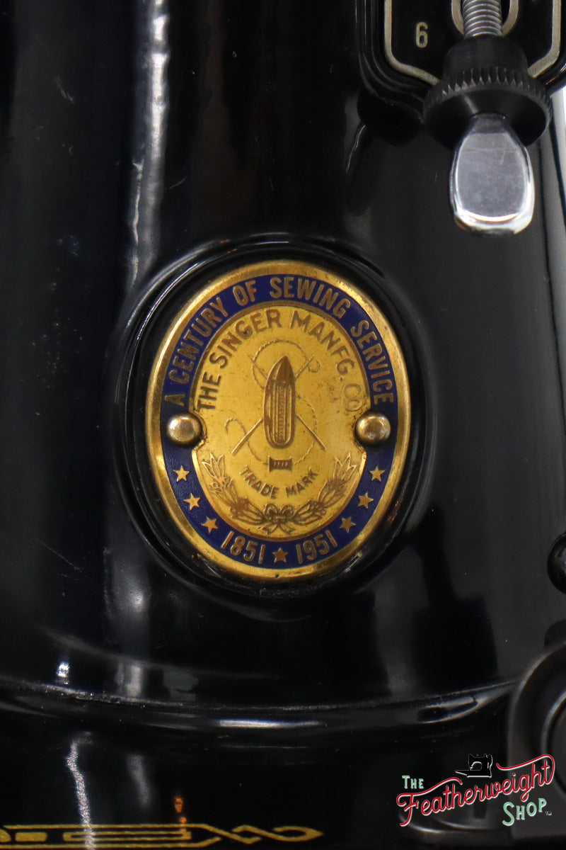 Singer Featherweight 221 Sewing Machine, Centennial: AK606***