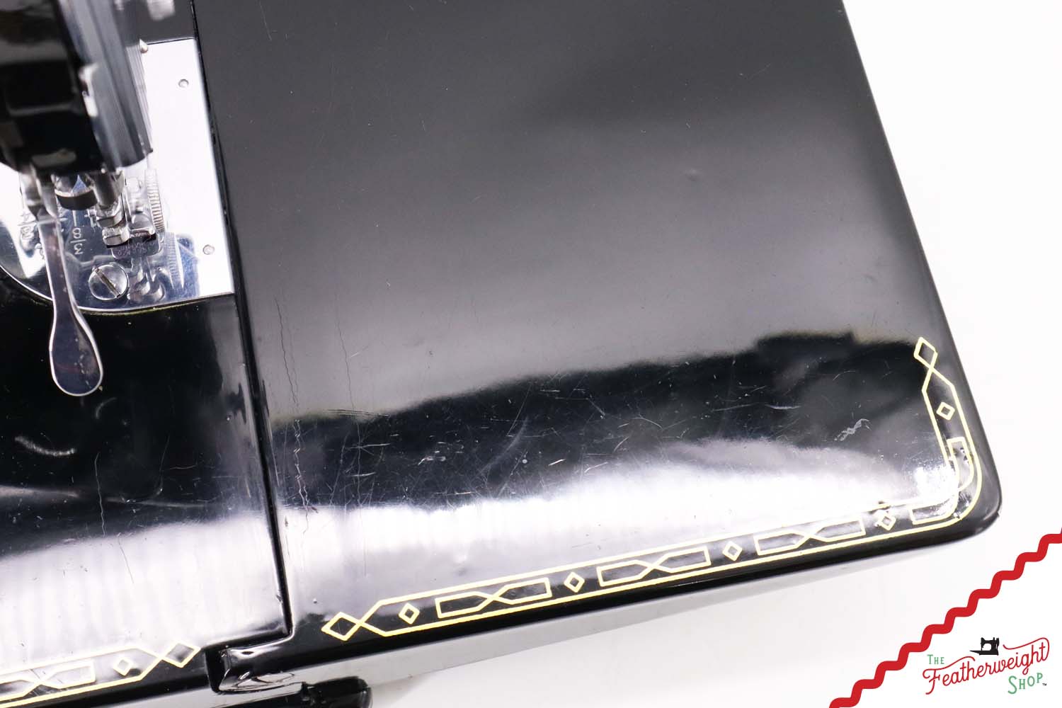 Singer Featherweight 221K Sewing Machine, 1957 - EM0203**