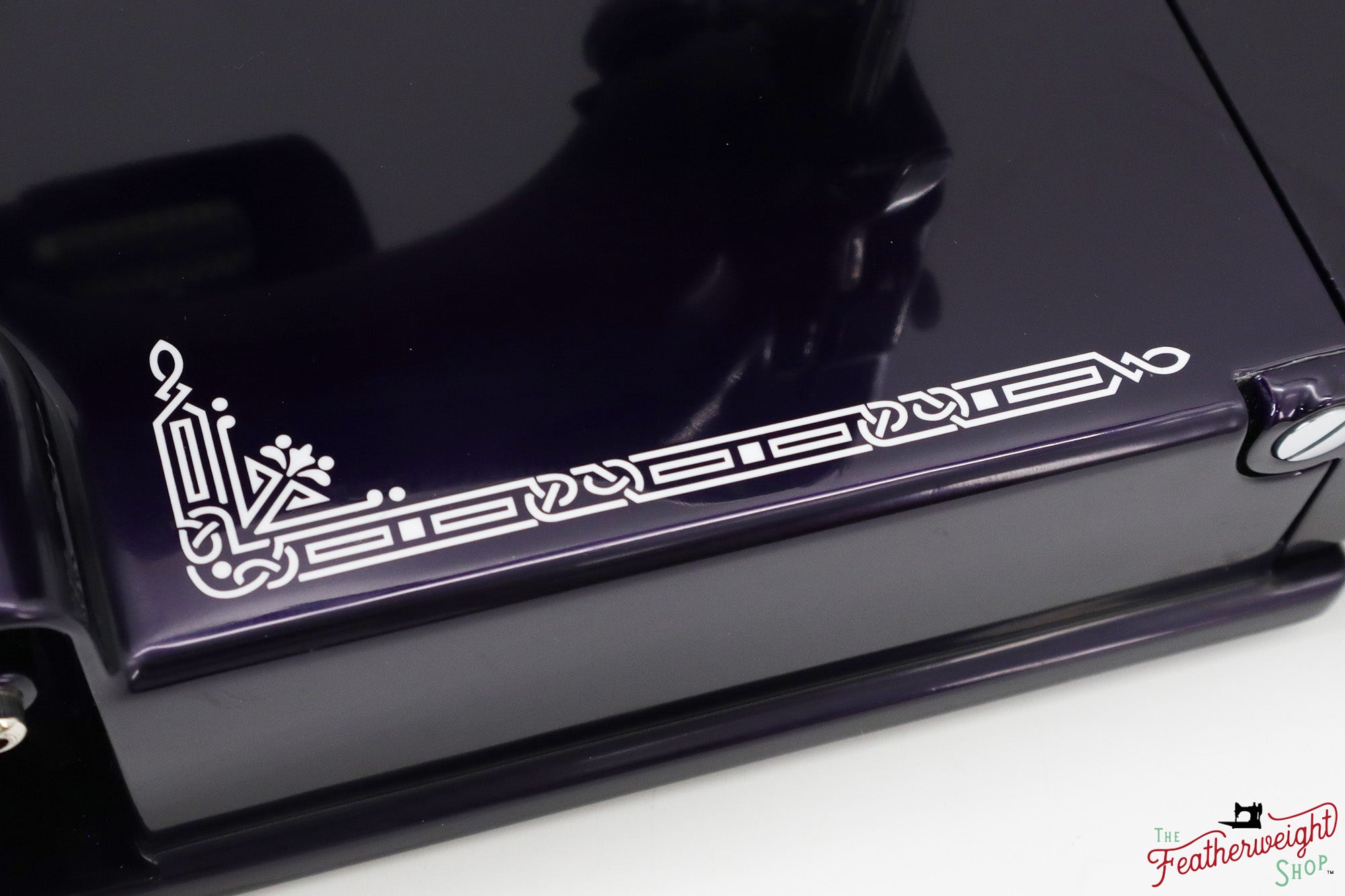 Singer Featherweight 221, AD946*** - Fully Restored in Black Iris