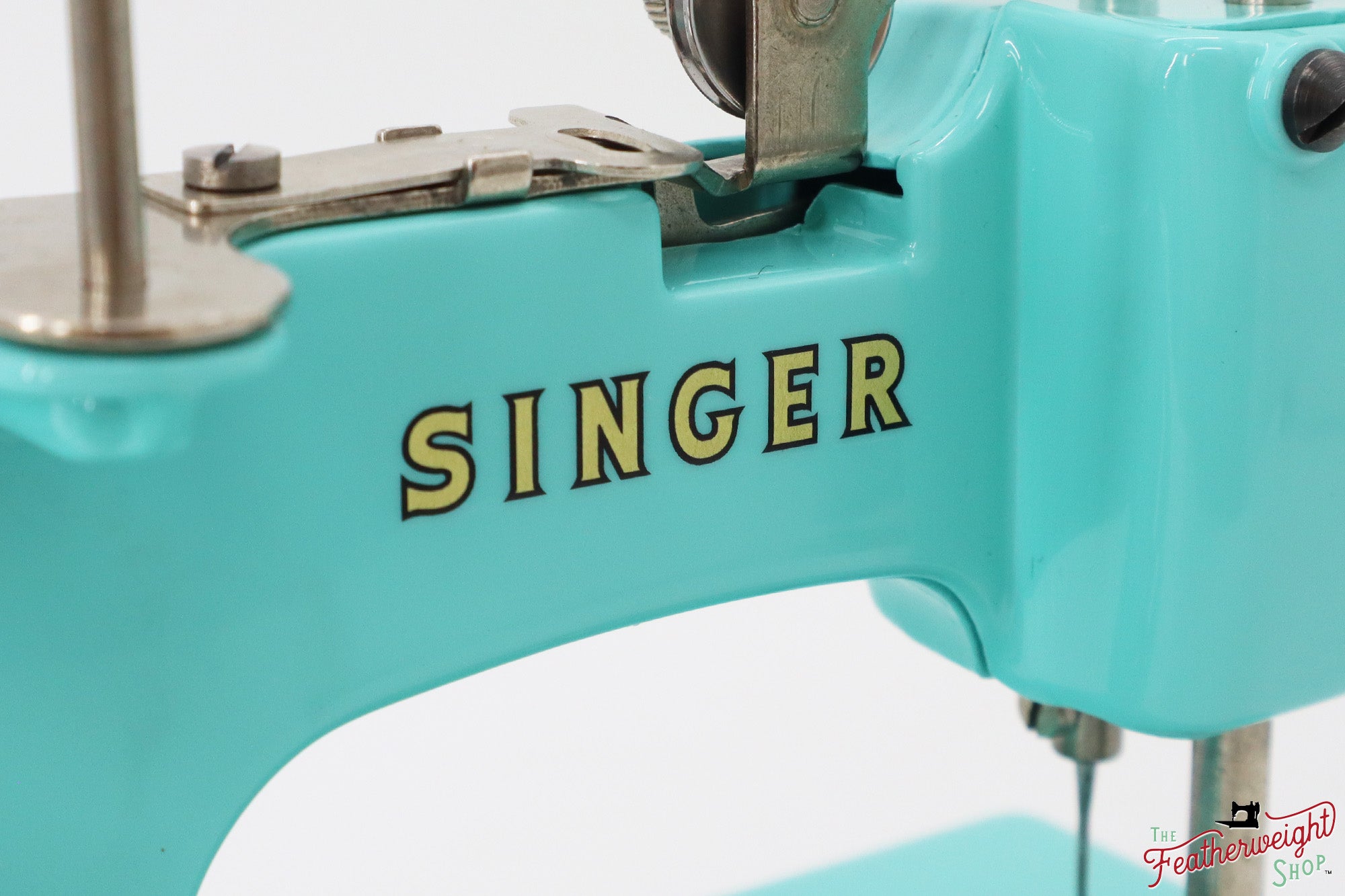 Singer Sewhandy Model 20 - Fully Restored in Tiffany Blue - March 2024, Faire