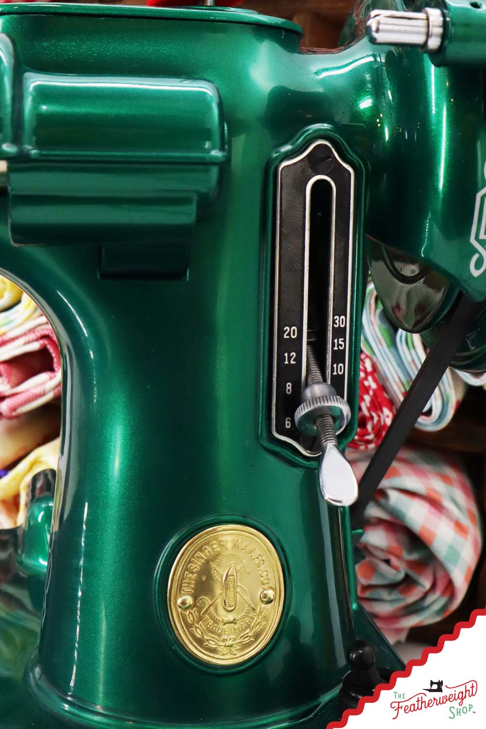 Singer Featherweight 221 AH053*** - Fully Restored in Emeral Green