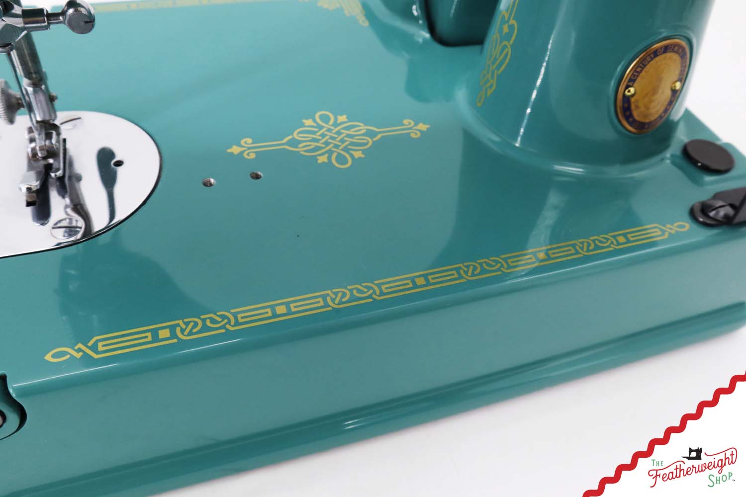 Singer Featherweight 221K, Centennial - EG9647**, Rare Great Britain Decal - Fully Restored in Lagoon