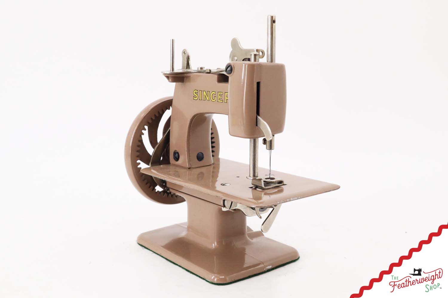 Singer Sewhandy Model 20, Safari Brown - March 2026 Faire