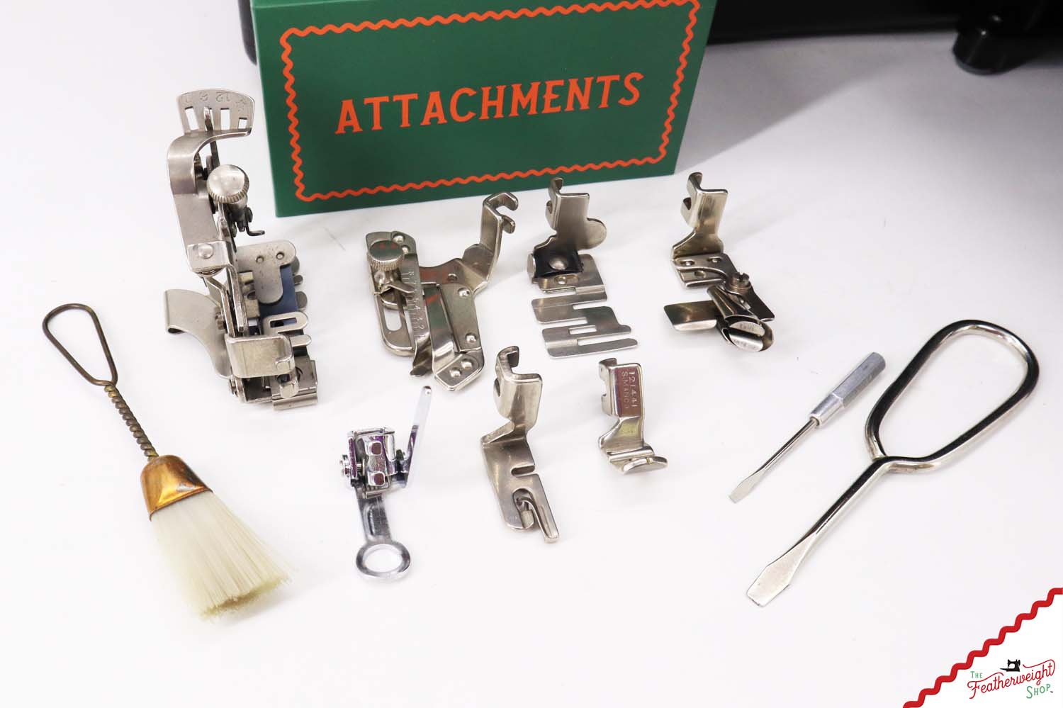 Singer Featherweight 222K Sewing Machine - EJ2690**, 1953